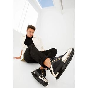 Vinci The Emir Gold Leather Men
Sneaker Limited Edition Size 40 / 8